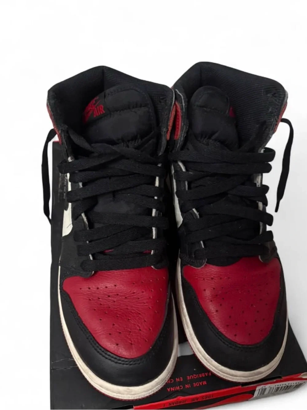 Jordan 1 Retro High OG Bred Toe